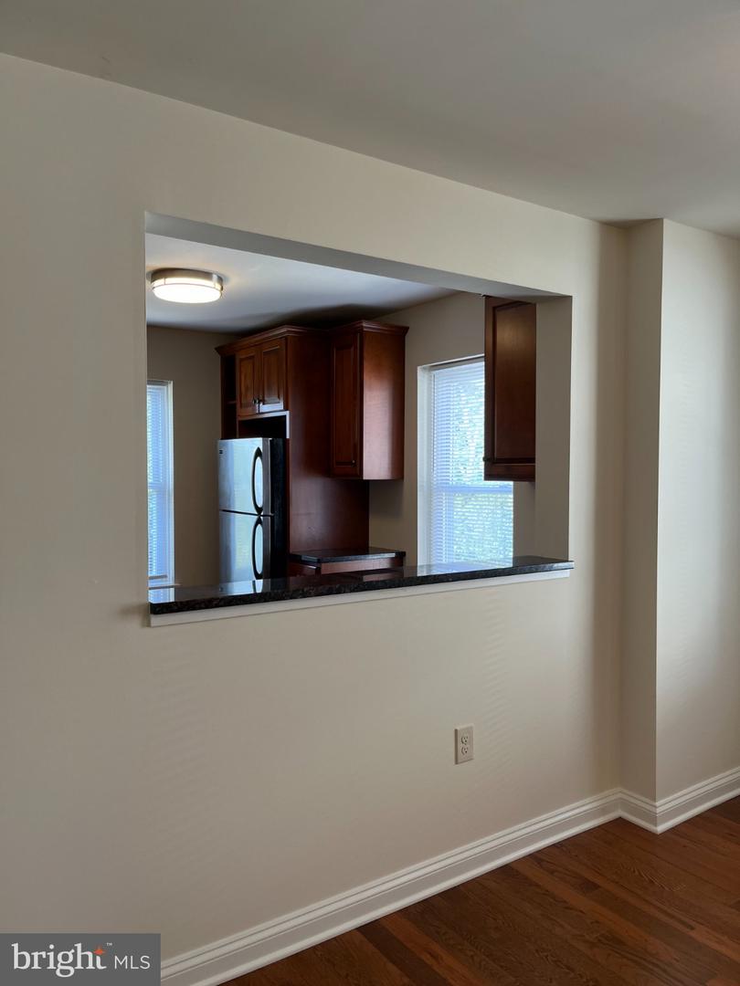18 W Spring Ave #2 Property Photo 6