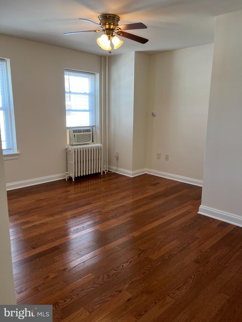 18 W Spring Ave #2 Property Photo 8