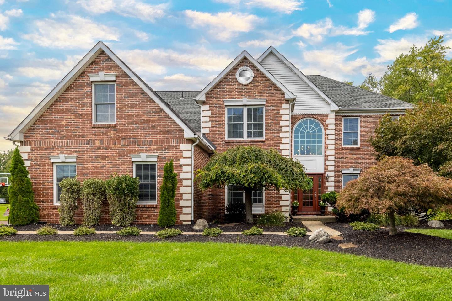 100 Chester Cir Property Photo 1
