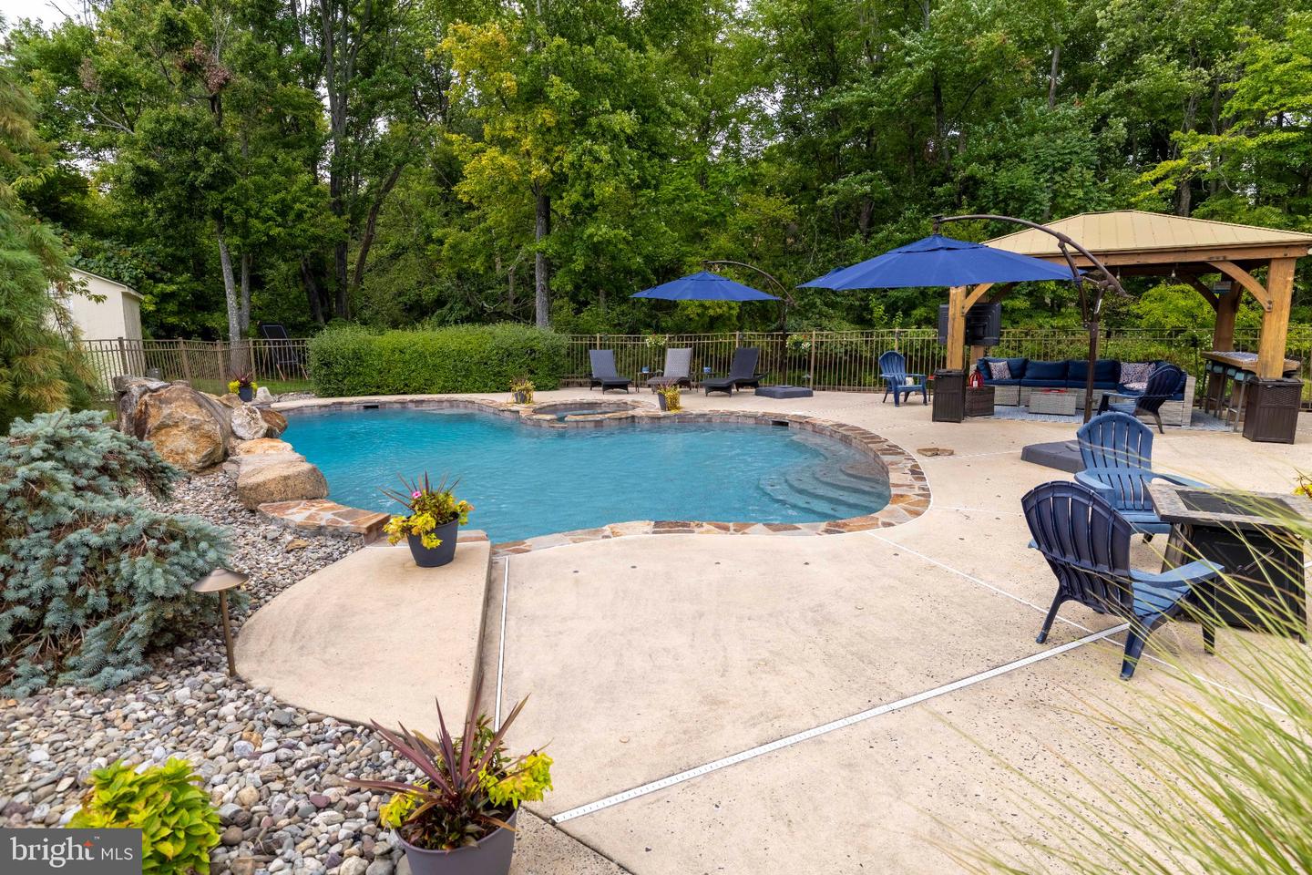 100 Chester Cir Property Photo 61