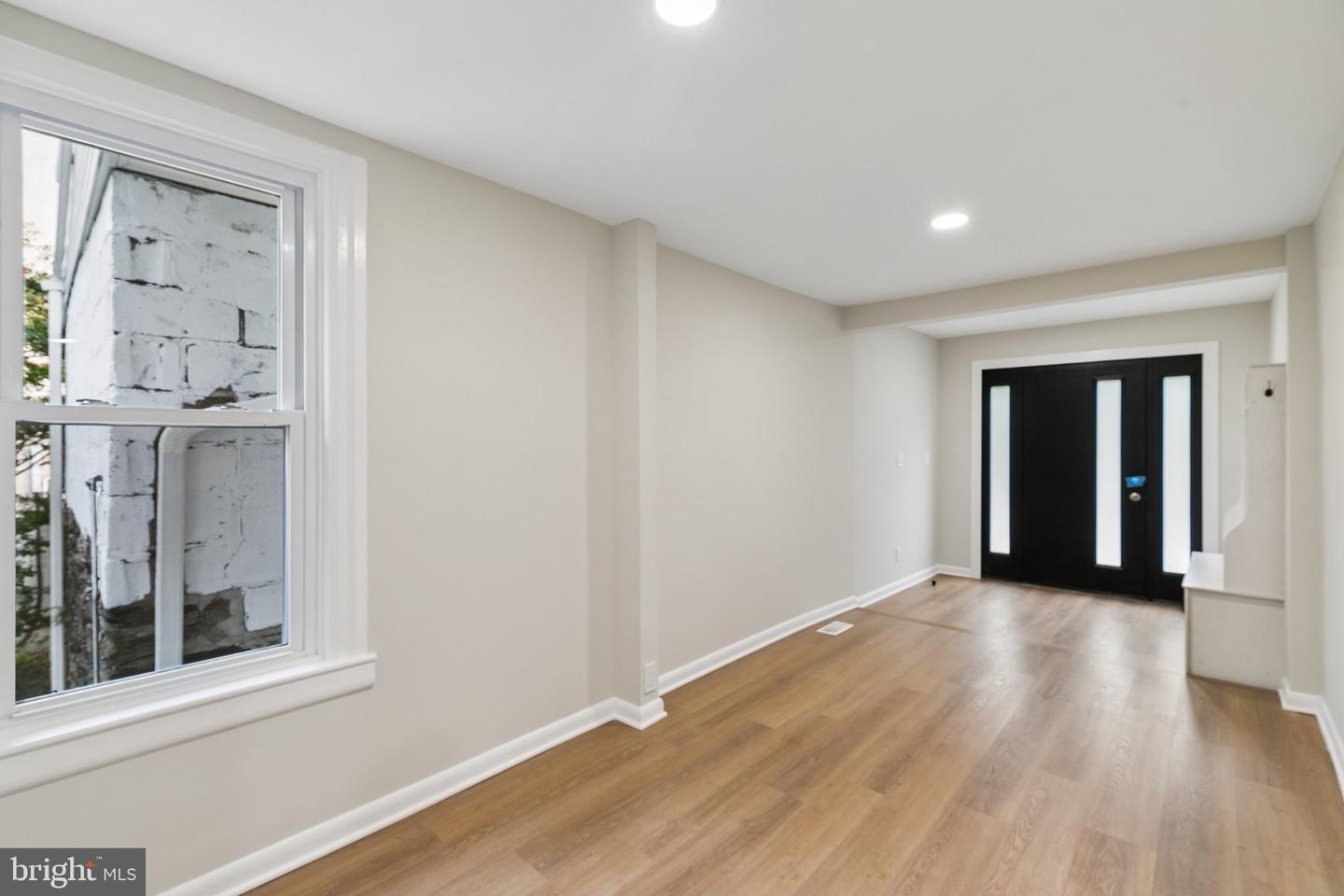 17 Jefferson St #a Property Photo 11