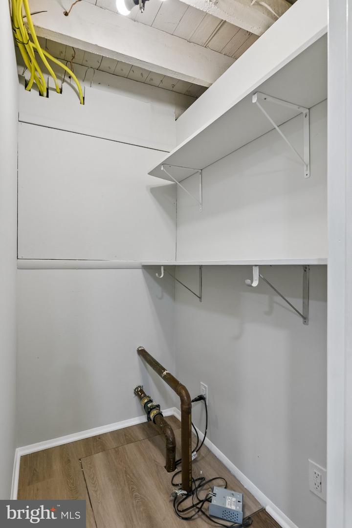 17 Jefferson St #a Property Photo 32