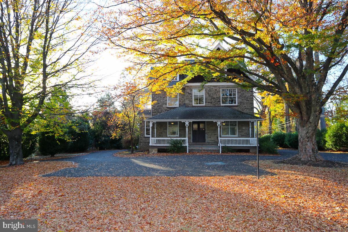 2790 Huntingdon Pike Property Photo 3