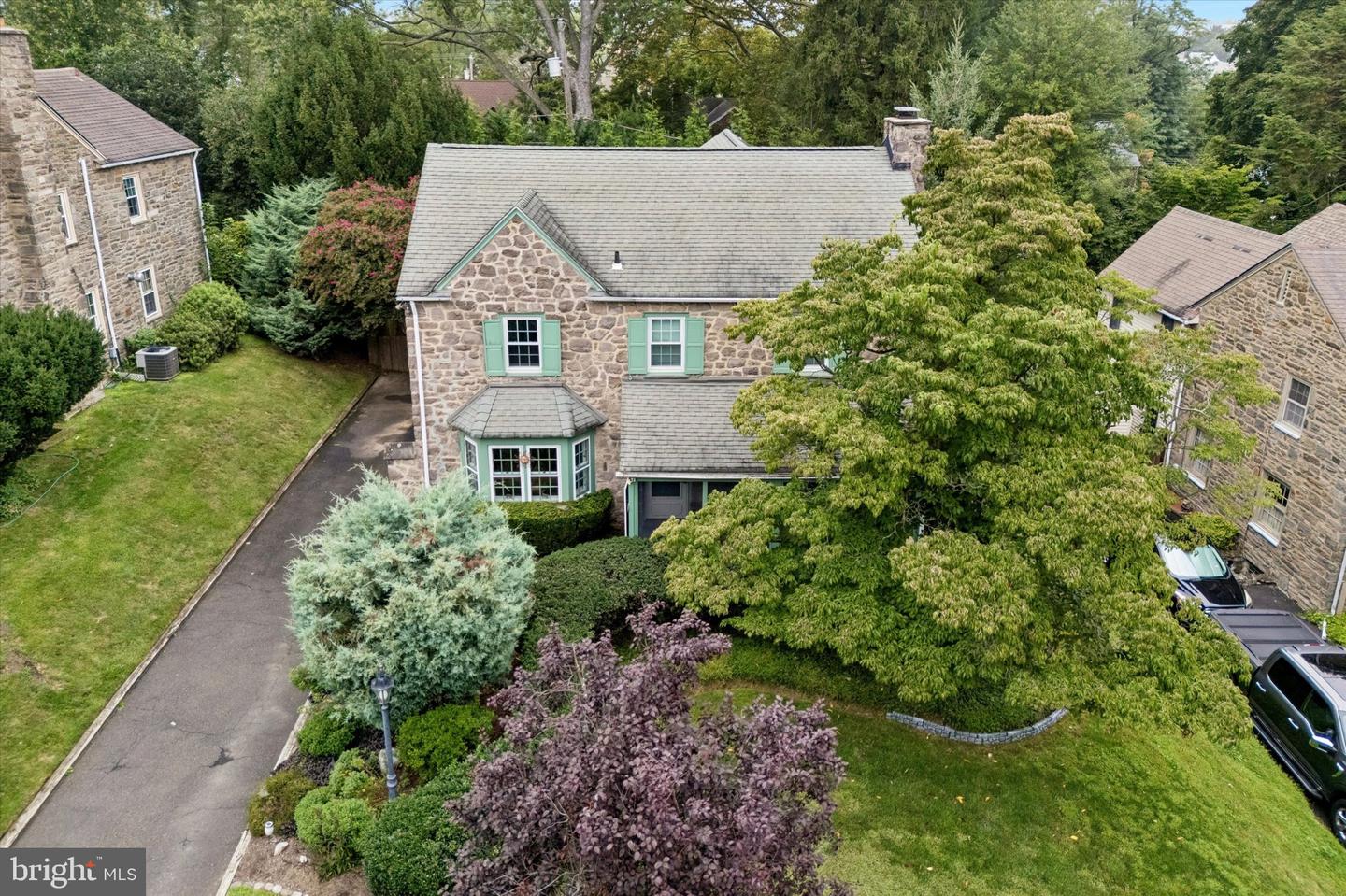625 Foxcroft Rd Property Photo 37