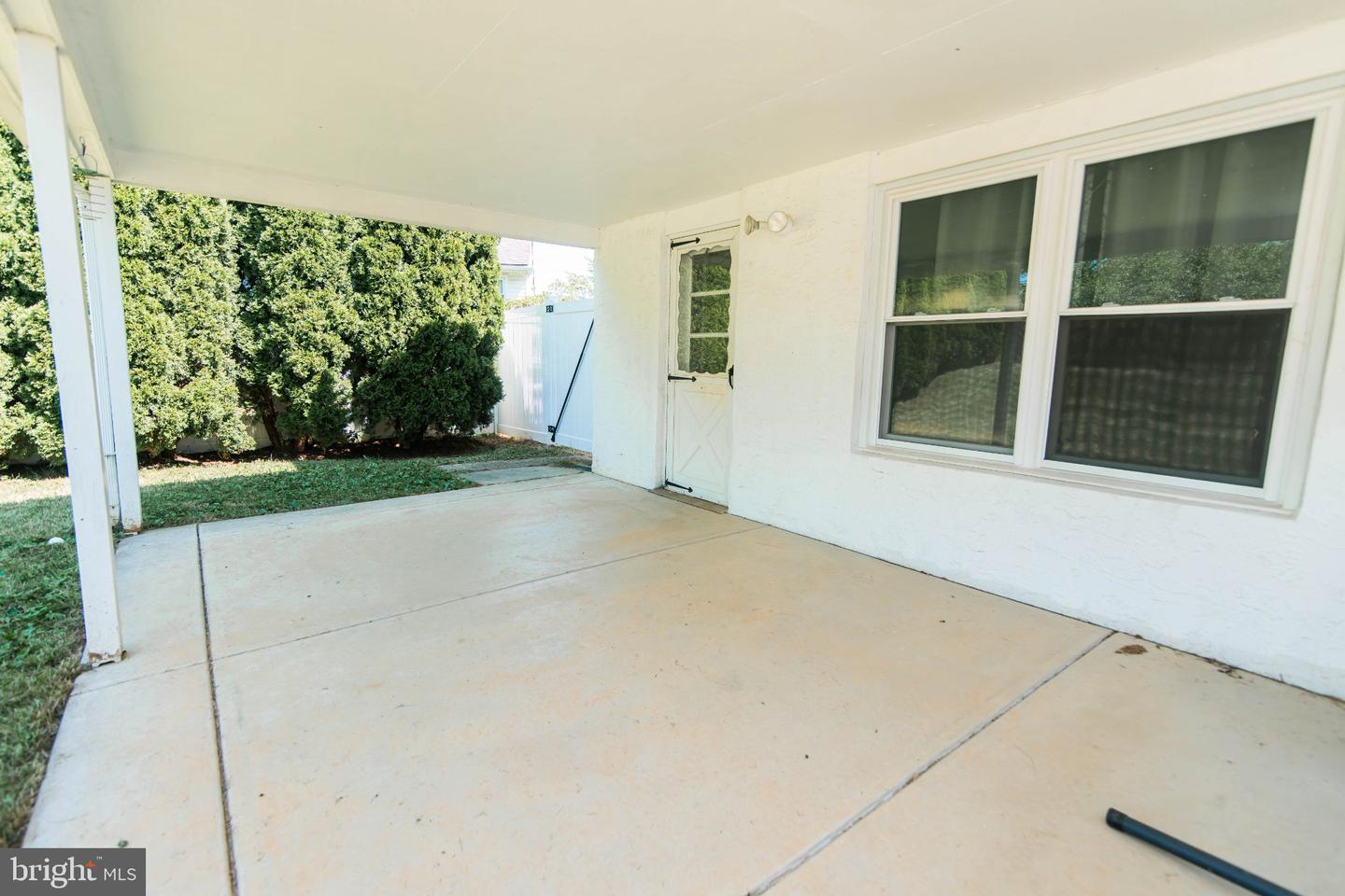 794 North Hills Ave Property Photo 33