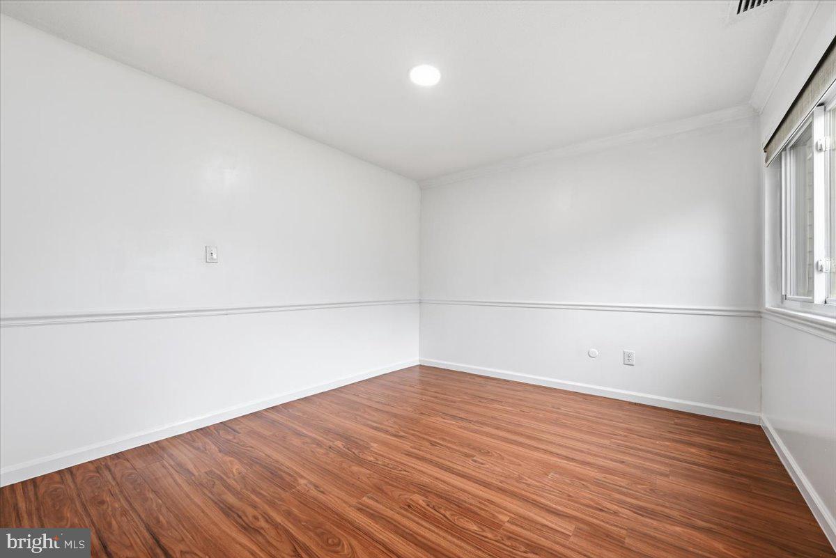 504 Freedom Cir #319 Property Photo 6