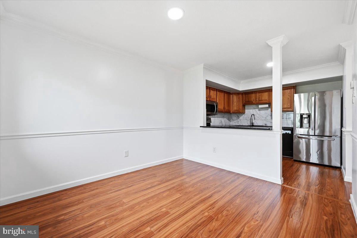 504 Freedom Cir #319 Property Photo 10