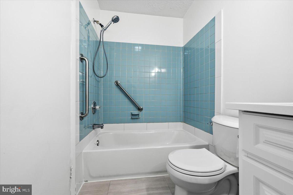 504 Freedom Cir #319 Property Photo 40