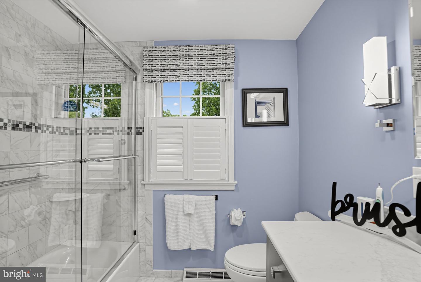 1911 Sharon Rd Property Photo 31