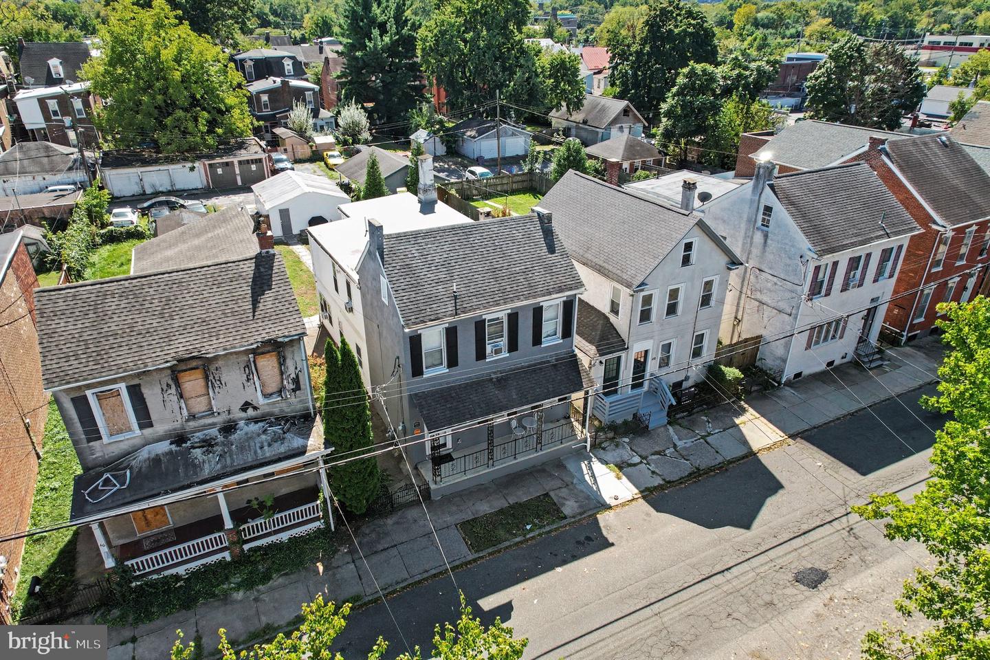 42 Chestnut St Property Photo 40