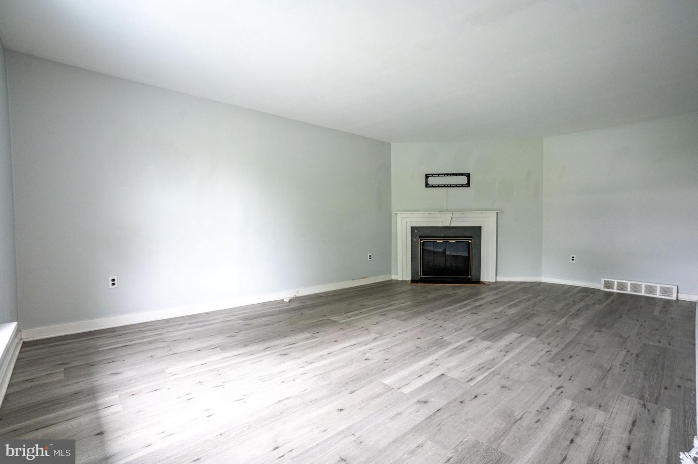 PAMC2193388 Property Photo 9