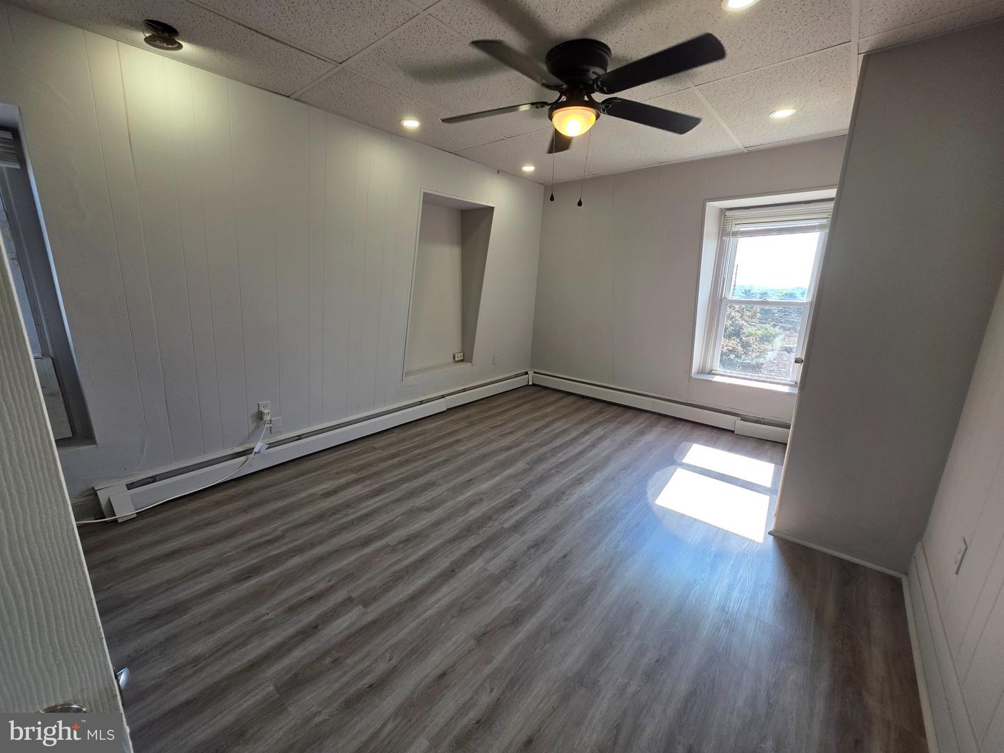 20 Berks St #3rd Floor Property Photo 5