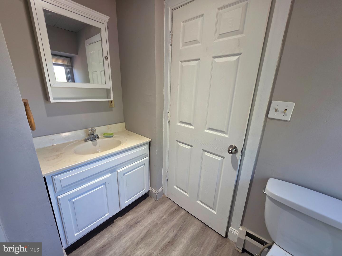 20 Berks St #3rd Floor Property Photo 7