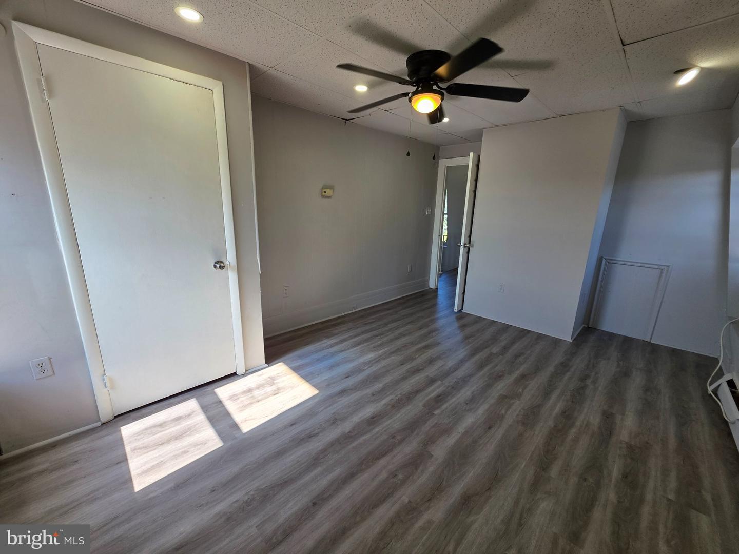 20 Berks St #3rd Floor Property Photo 8
