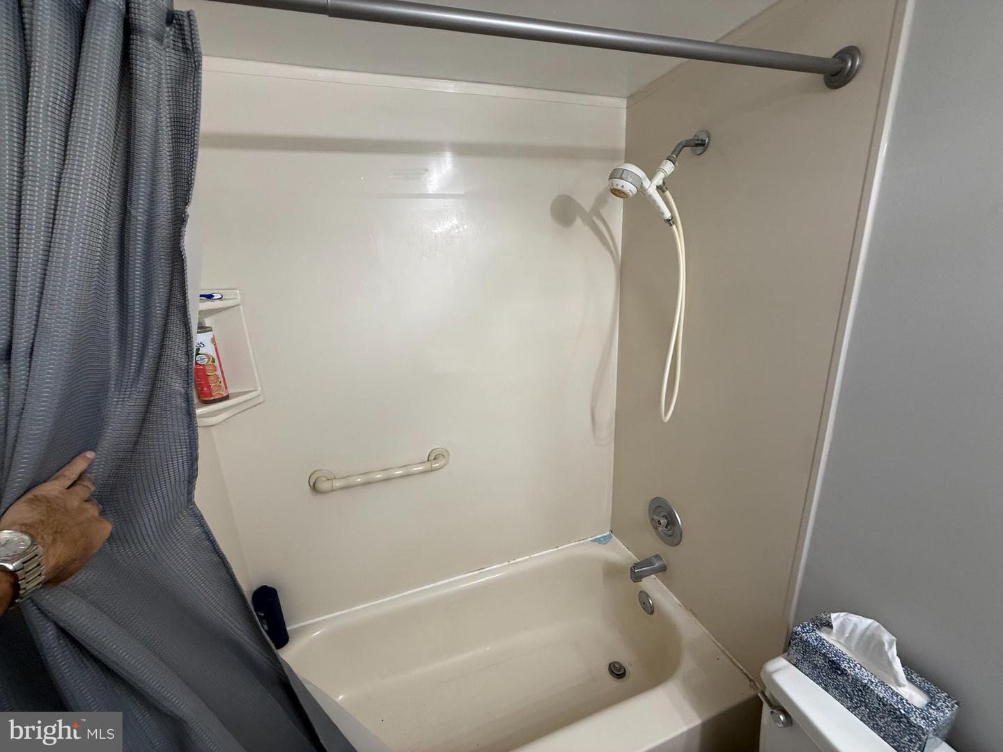 309 Florence Ave #120-n Property Photo 8