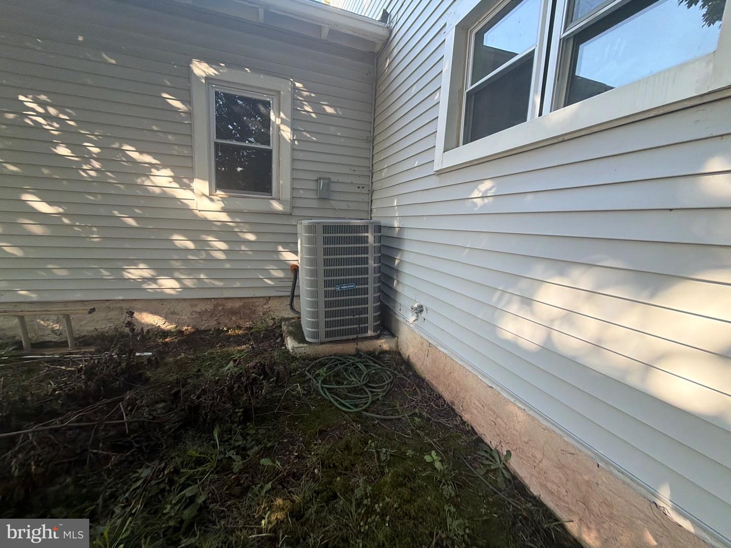 1057 South St #rear Property Photo 16