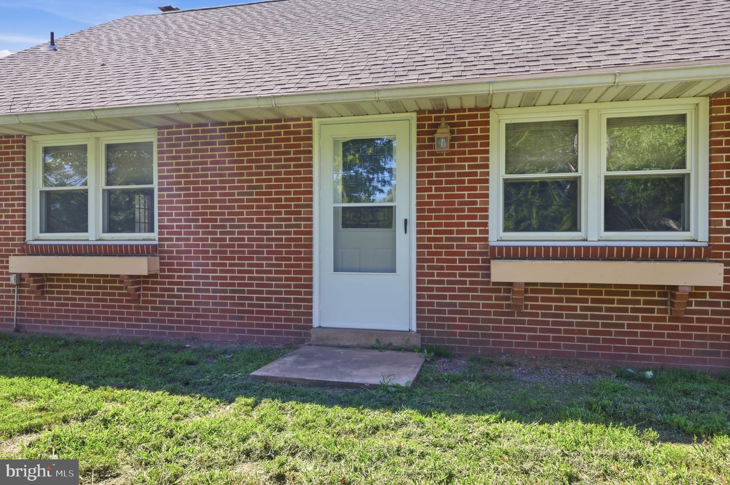 158 Cowpath Rd # Property Photo 3