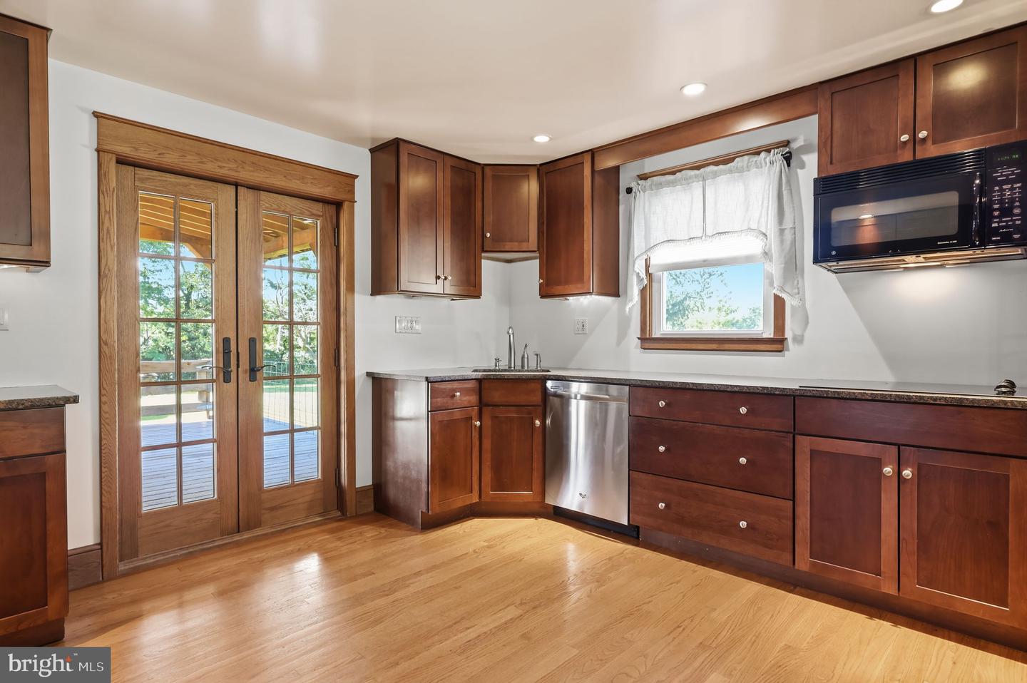 158 Cowpath Rd # Property Photo 11