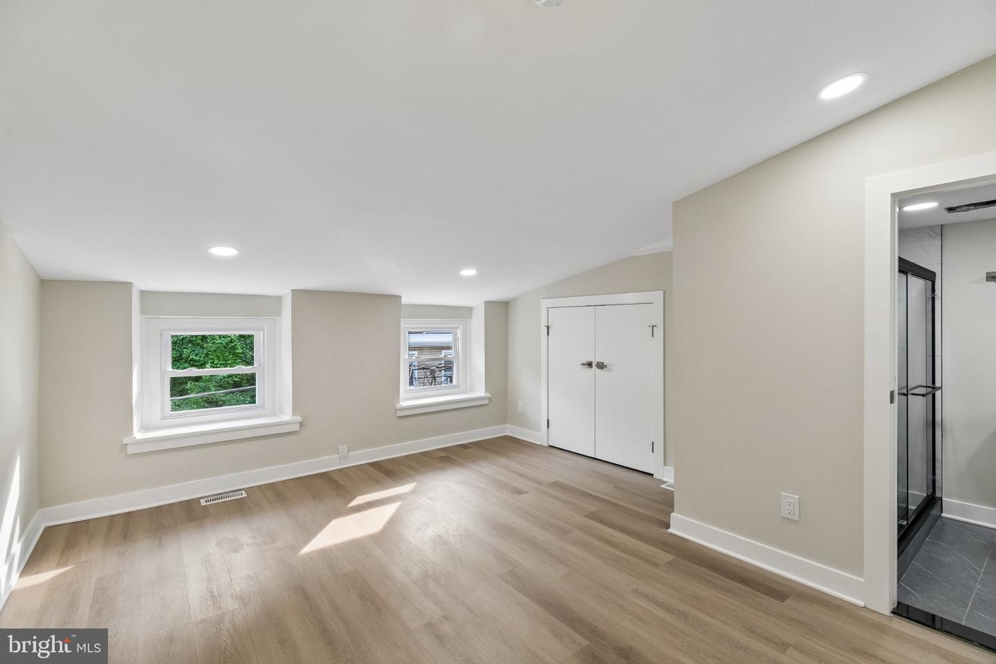 17 Jefferson St #b Property Photo 30