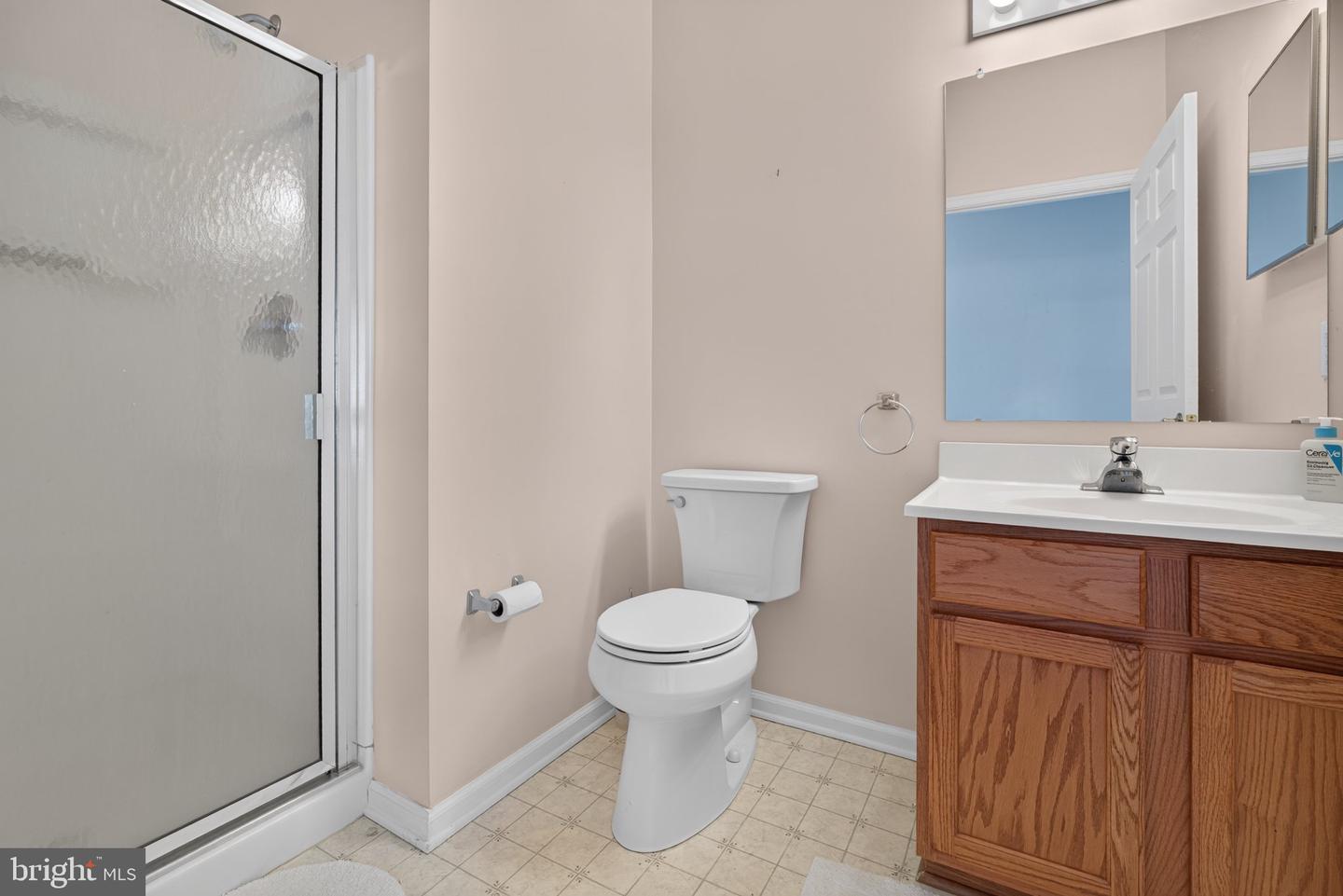26 Stuart Dr #26 Property Photo 5