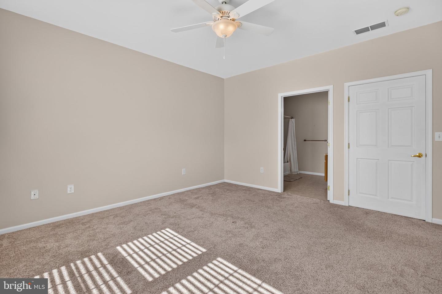 26 Stuart Dr #26 Property Photo 16