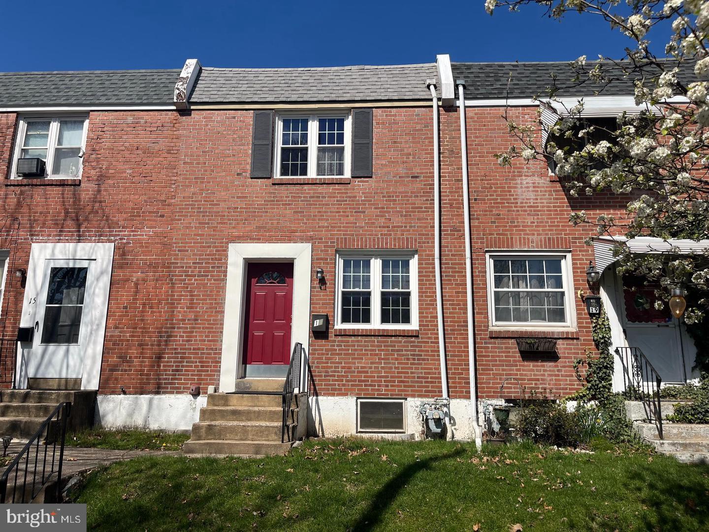 17 Hartranft Ave Property Photo 1