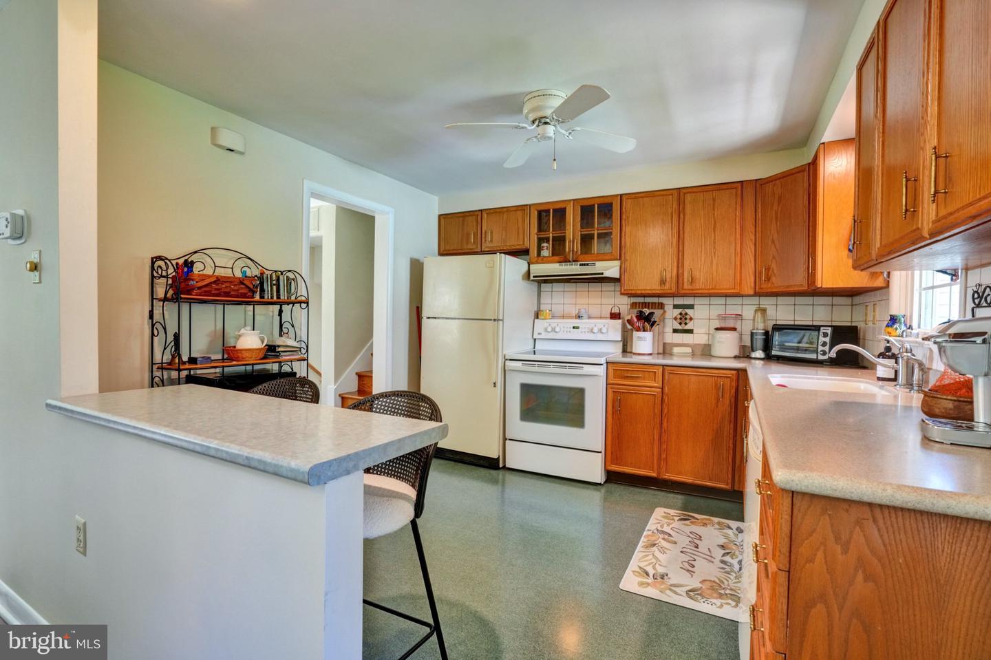 1042 Davis Grove Rd Property Photo 12