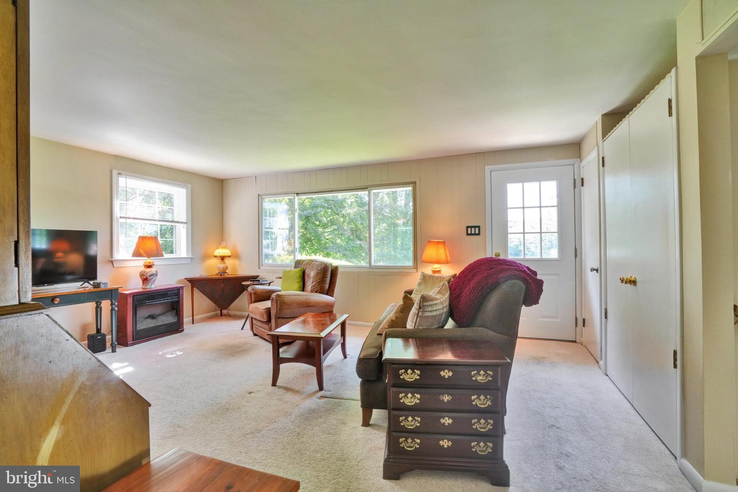 1042 Davis Grove Rd Property Photo 13