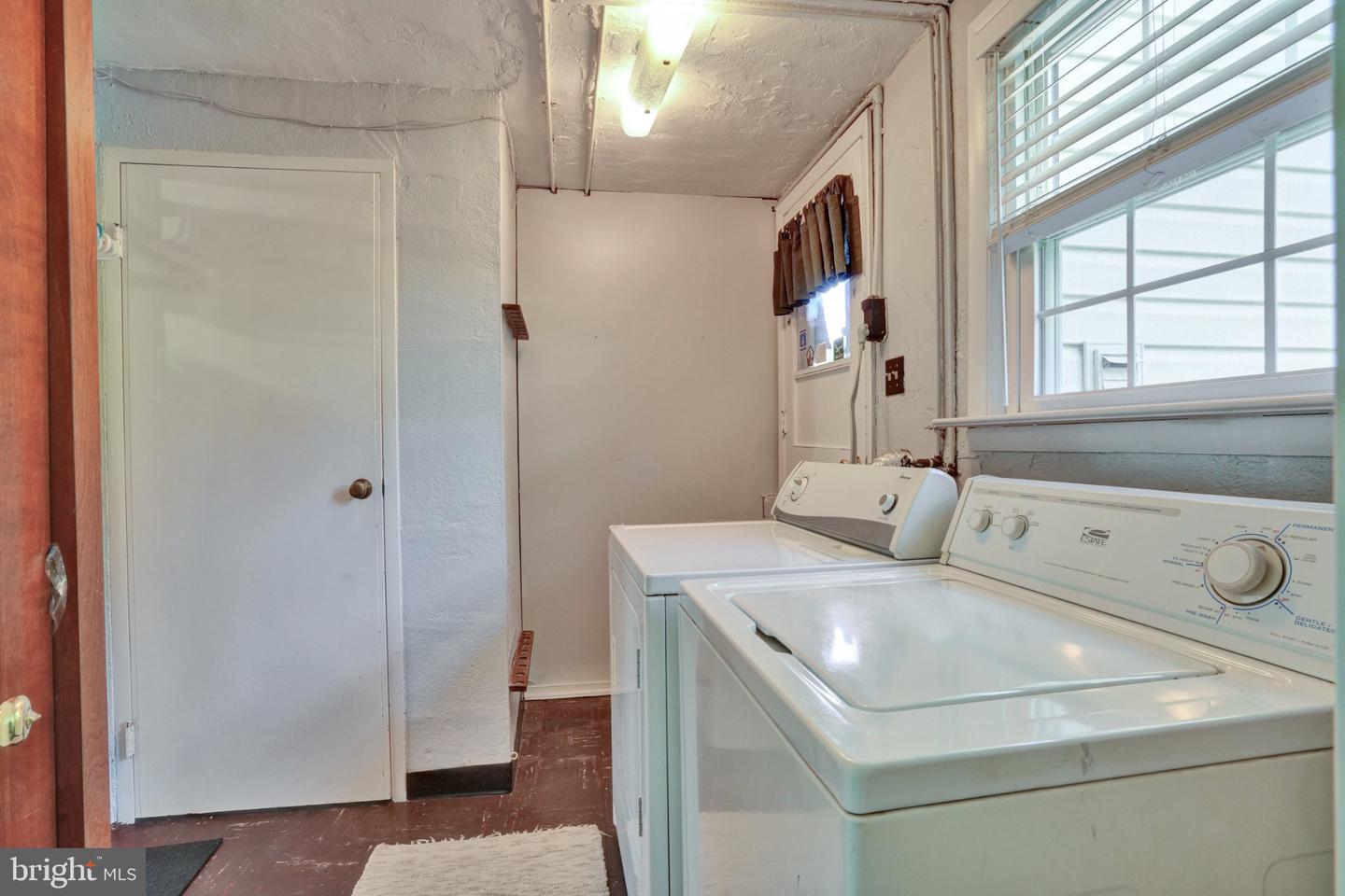 1042 Davis Grove Rd Property Photo 32