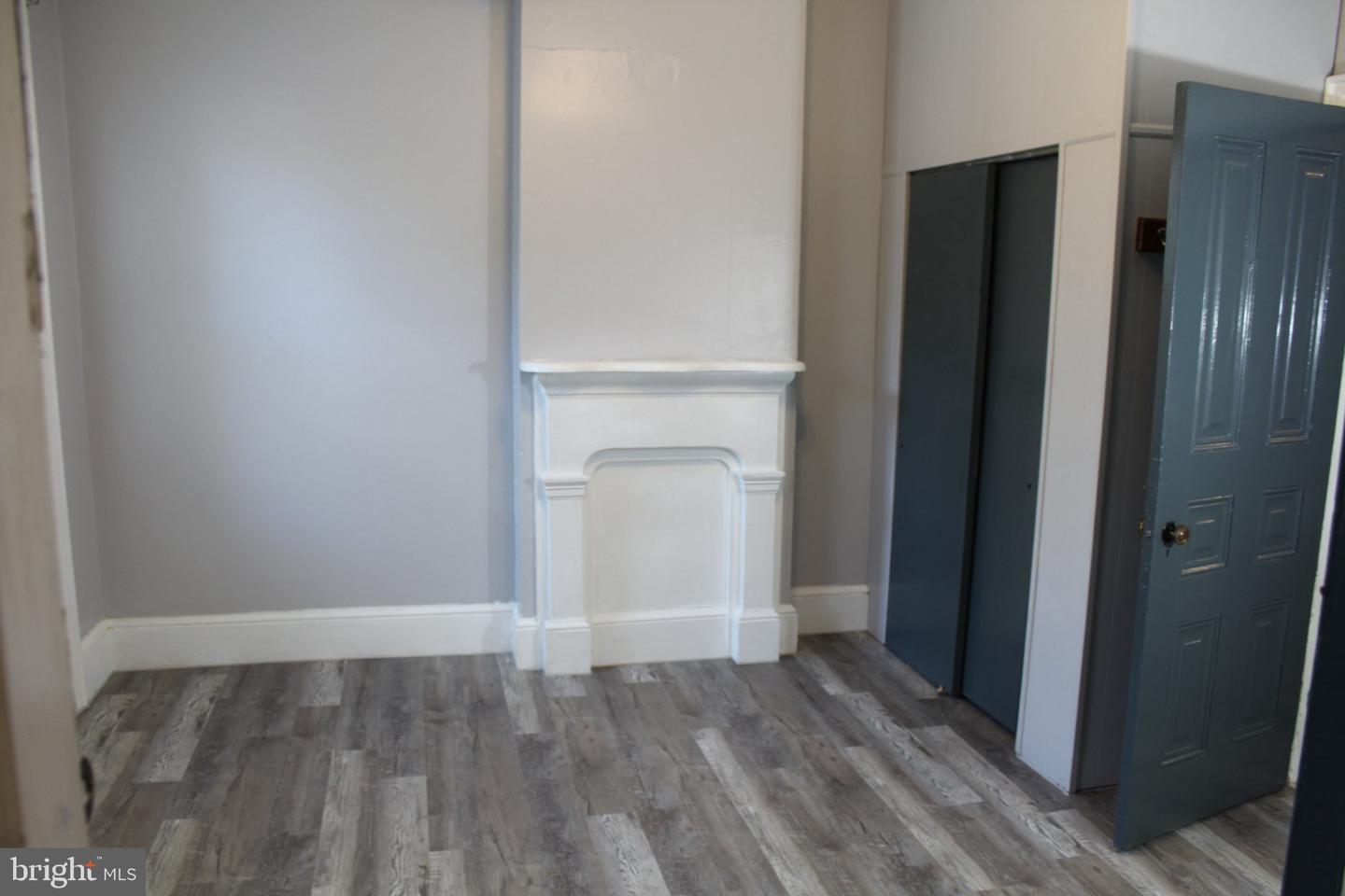 50 E 2nd St Property Photo 10