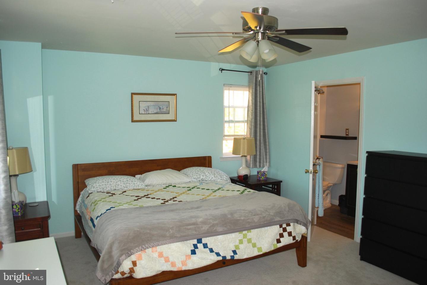 290 Lawndale Ave Property Photo 11