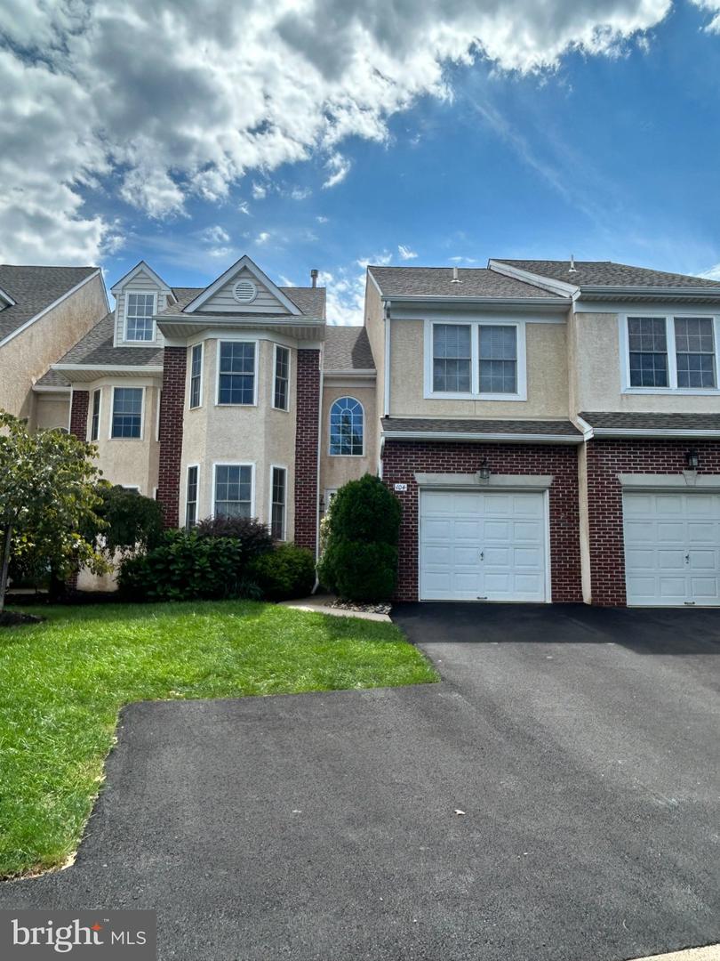 104 DURHAM CT