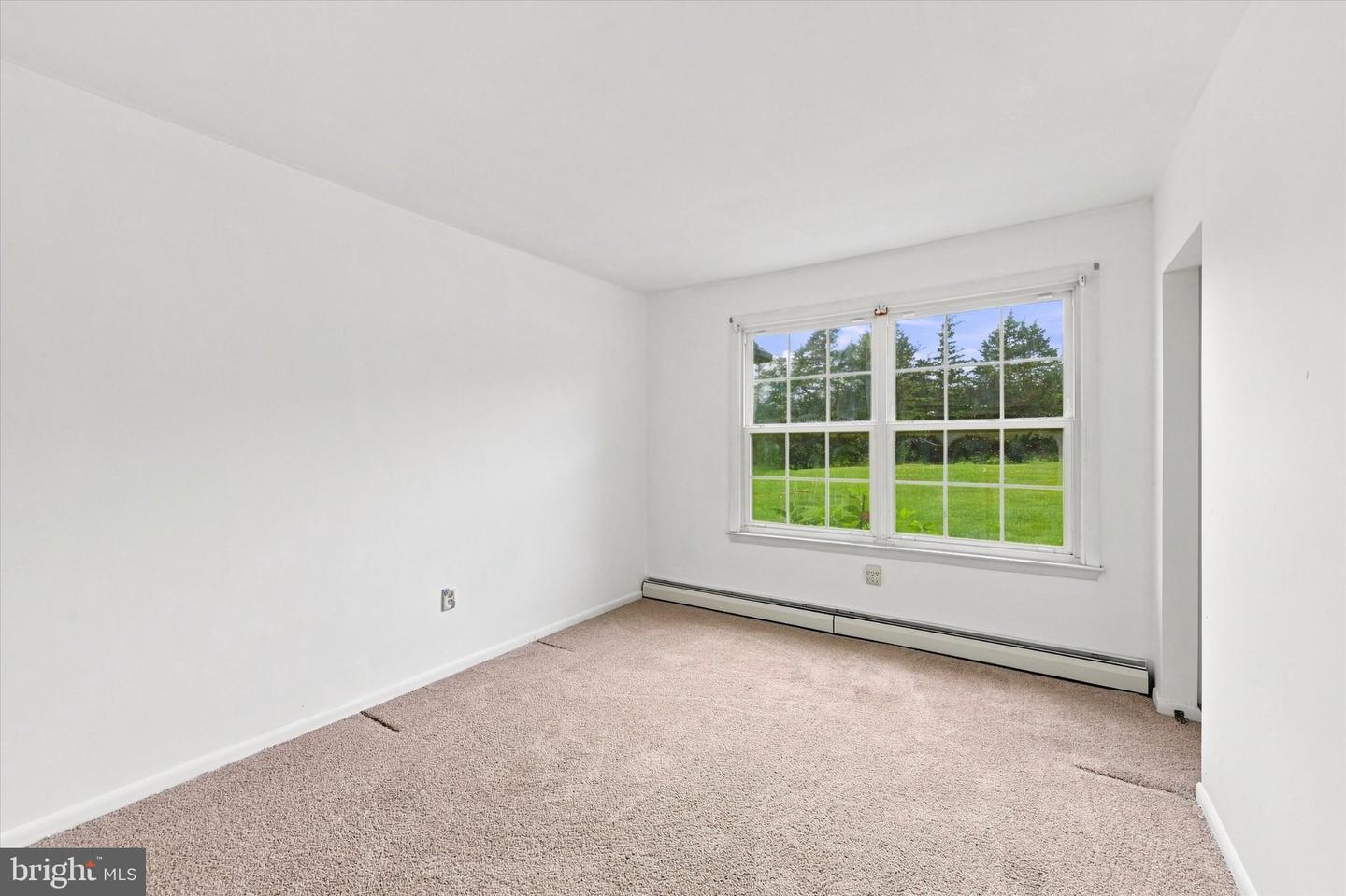 2850 Thompson Rd Property Photo 4