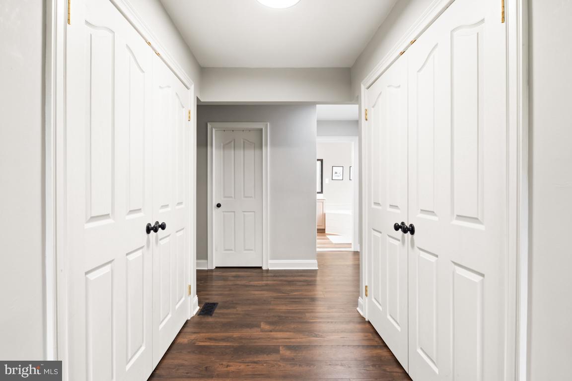 1108 Kingsley Hall Dr Property Photo 37