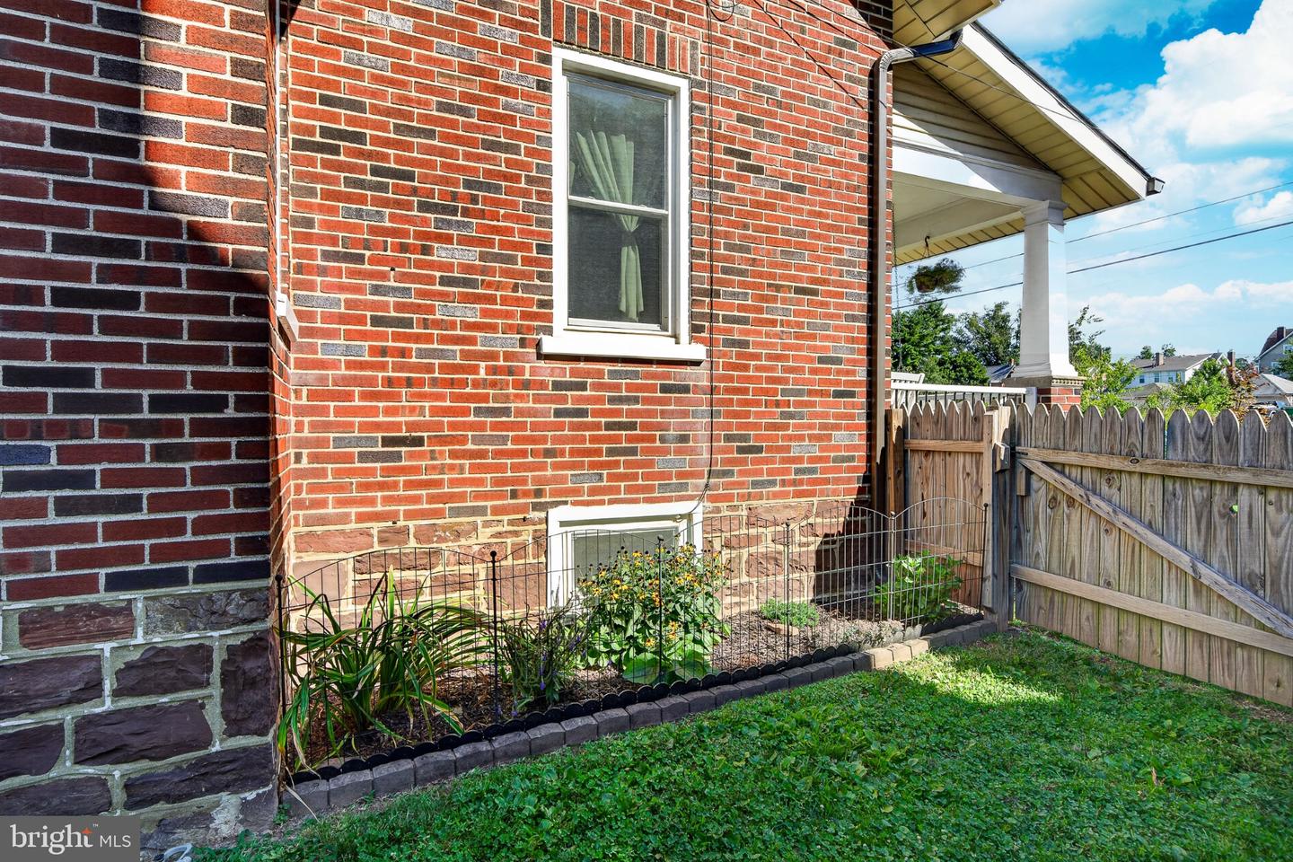 130 Franklin Ave Property Photo 48