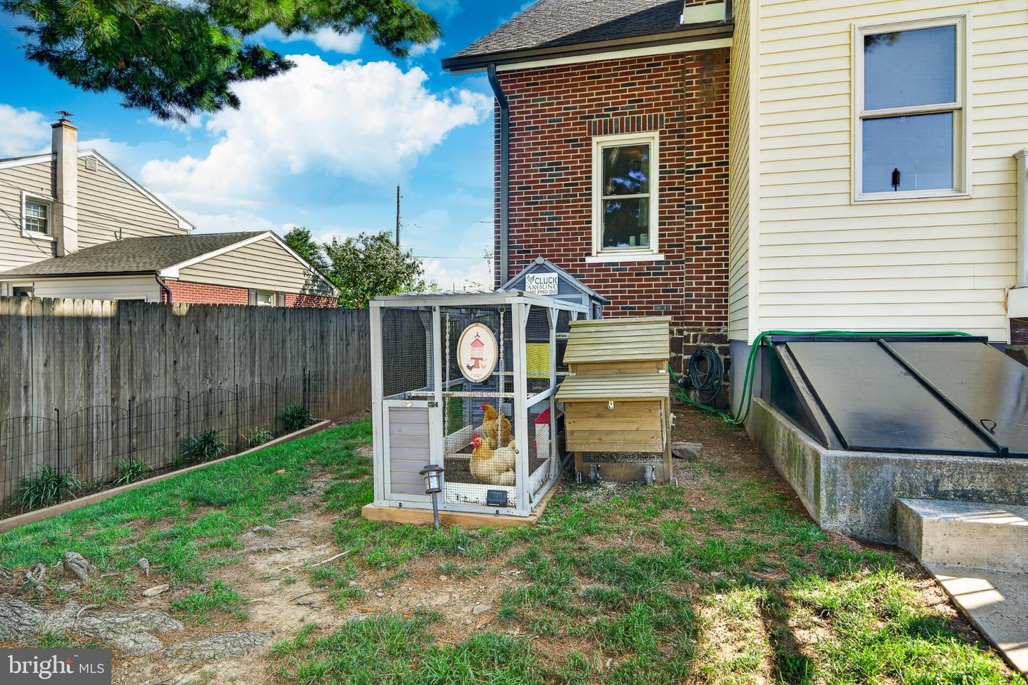 130 Franklin Ave Property Photo 54
