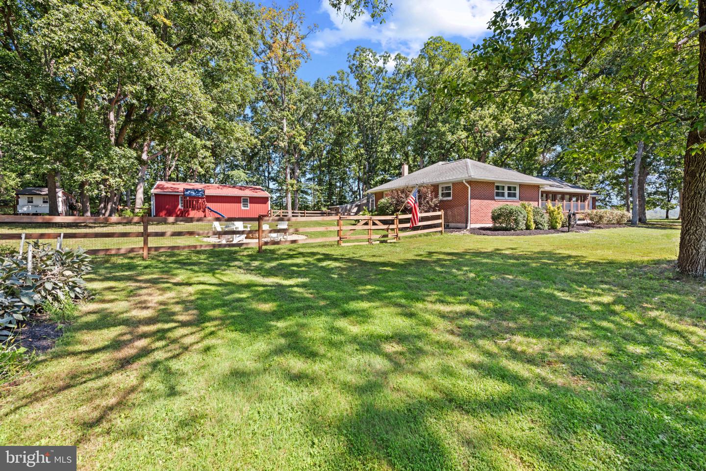 37 Little Rd Property Photo 24