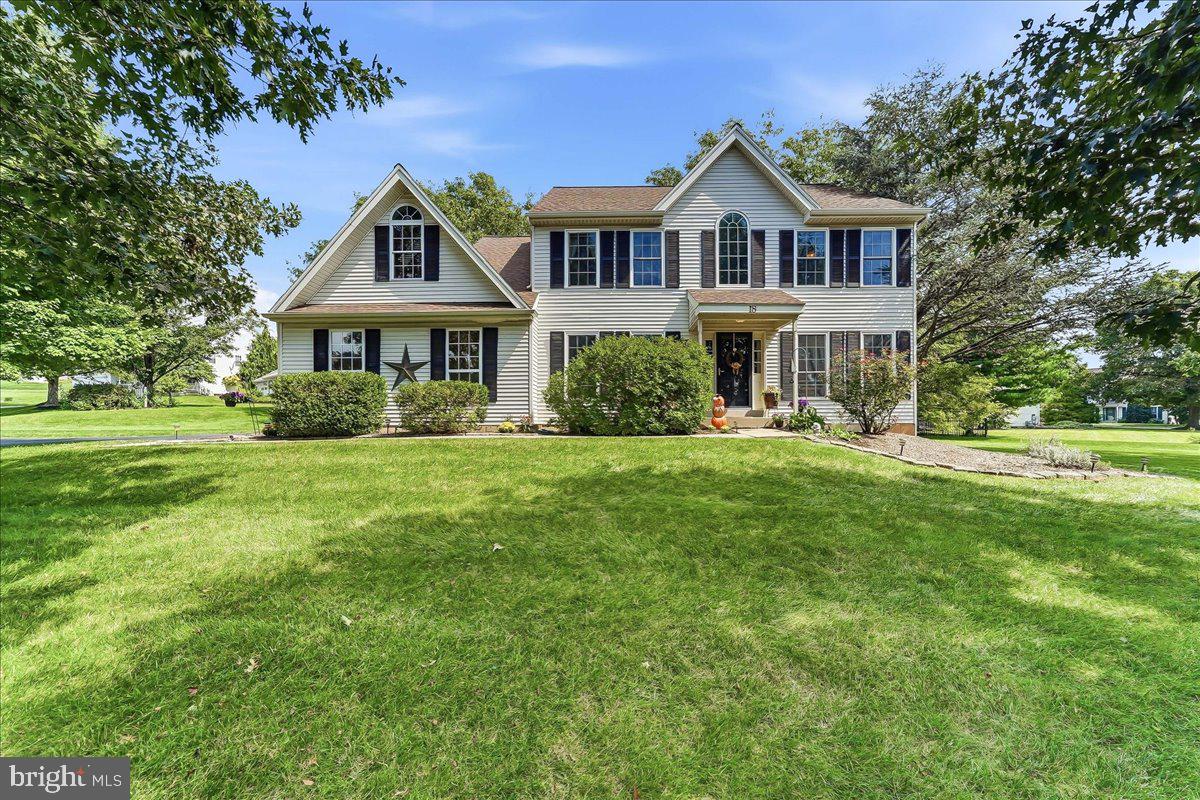 18 Pin Oak Dr Property Photo 1