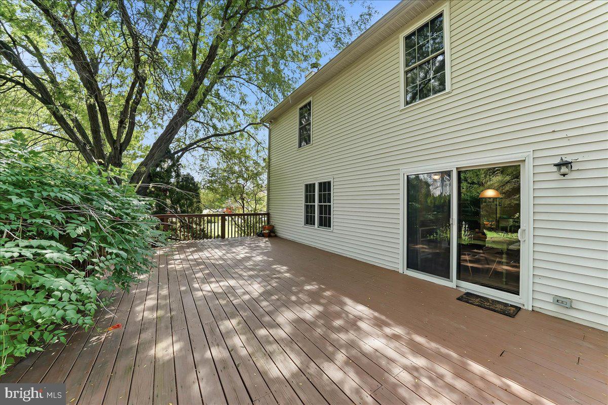 18 Pin Oak Dr Property Photo 36