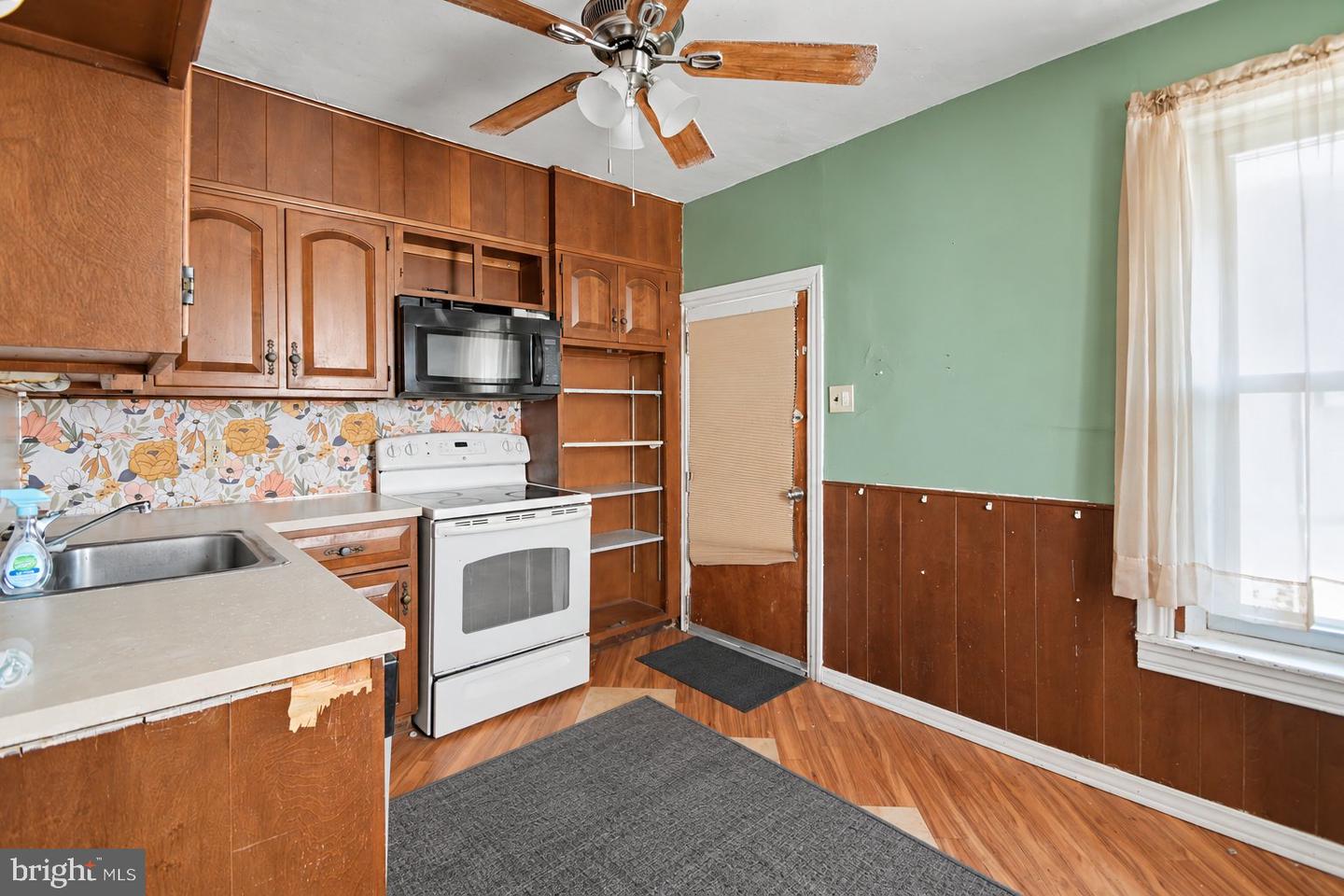 552 King St Property Photo 10