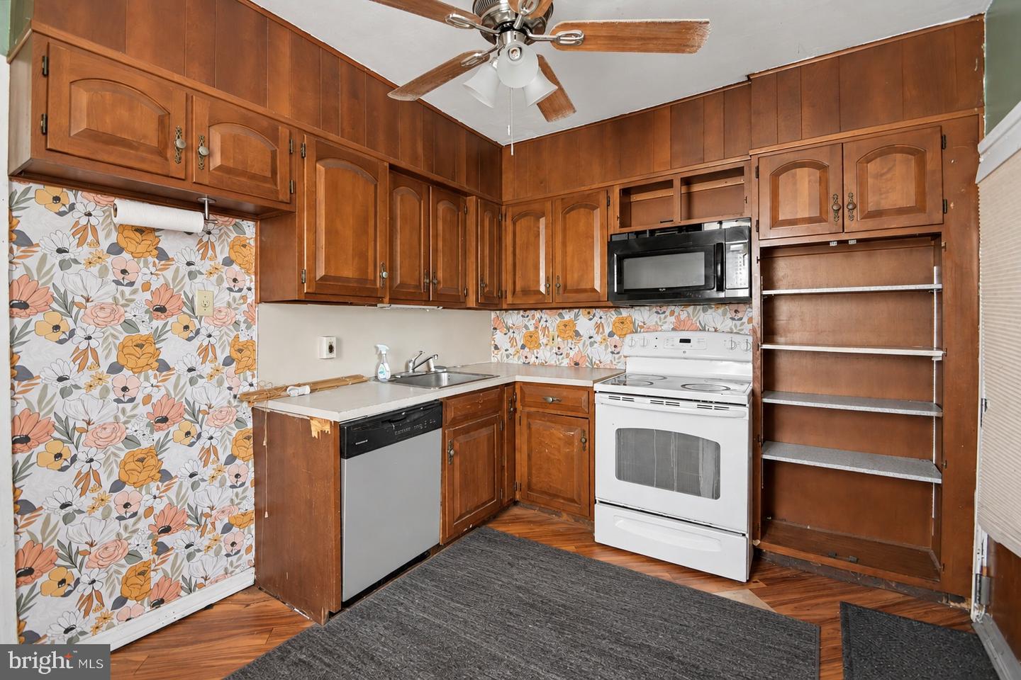 552 King St Property Photo 11