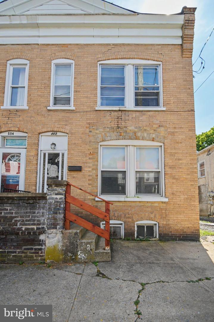 552 King St Property Photo 28