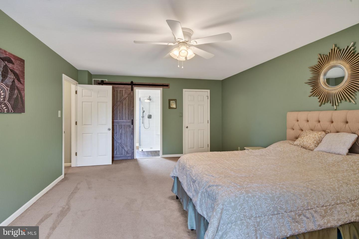 4 Moses Ln Property Photo 19