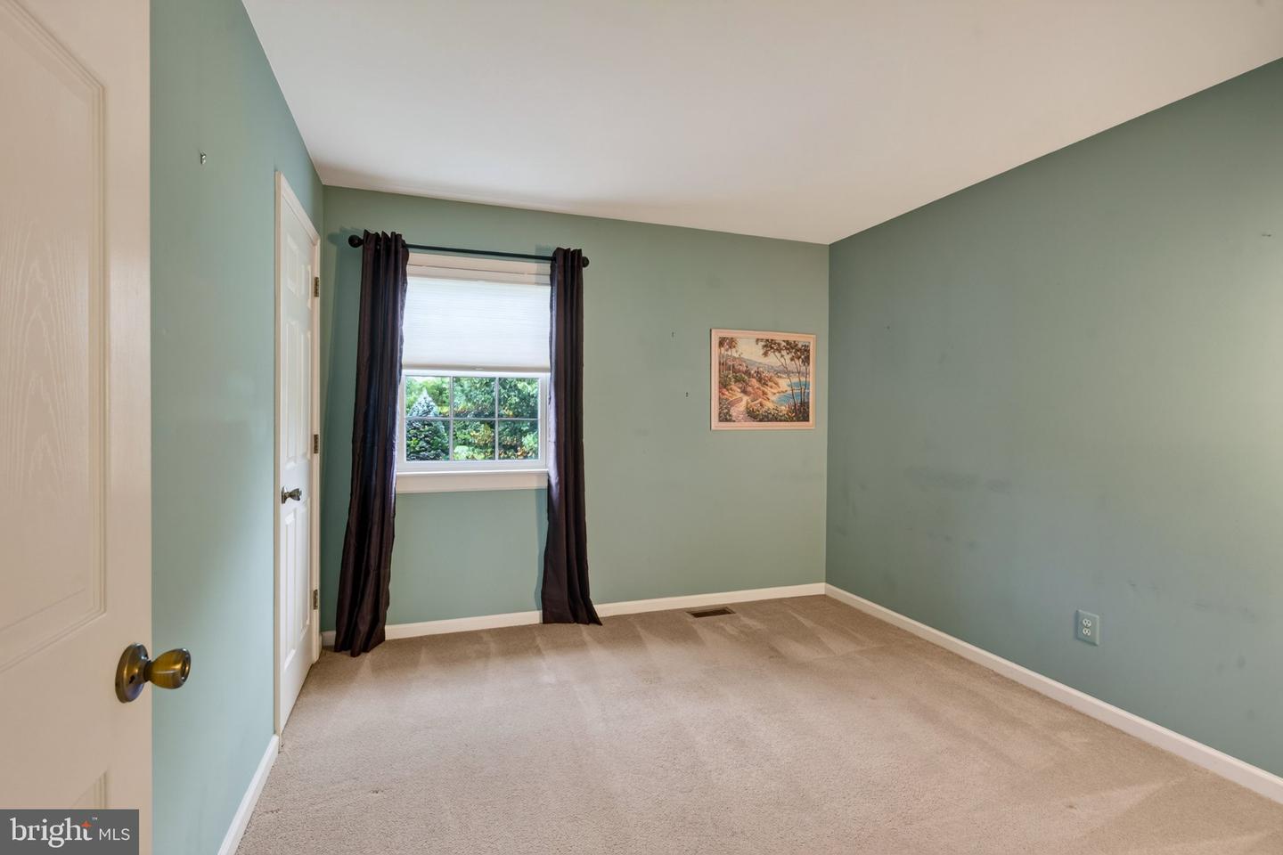 4 Moses Ln Property Photo 26