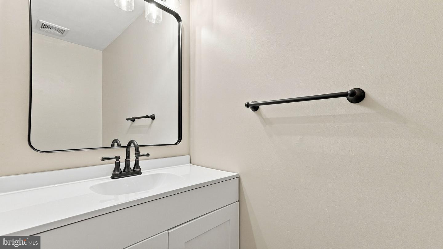 9 Yorktown Ct #116 U-9 Property Photo 10