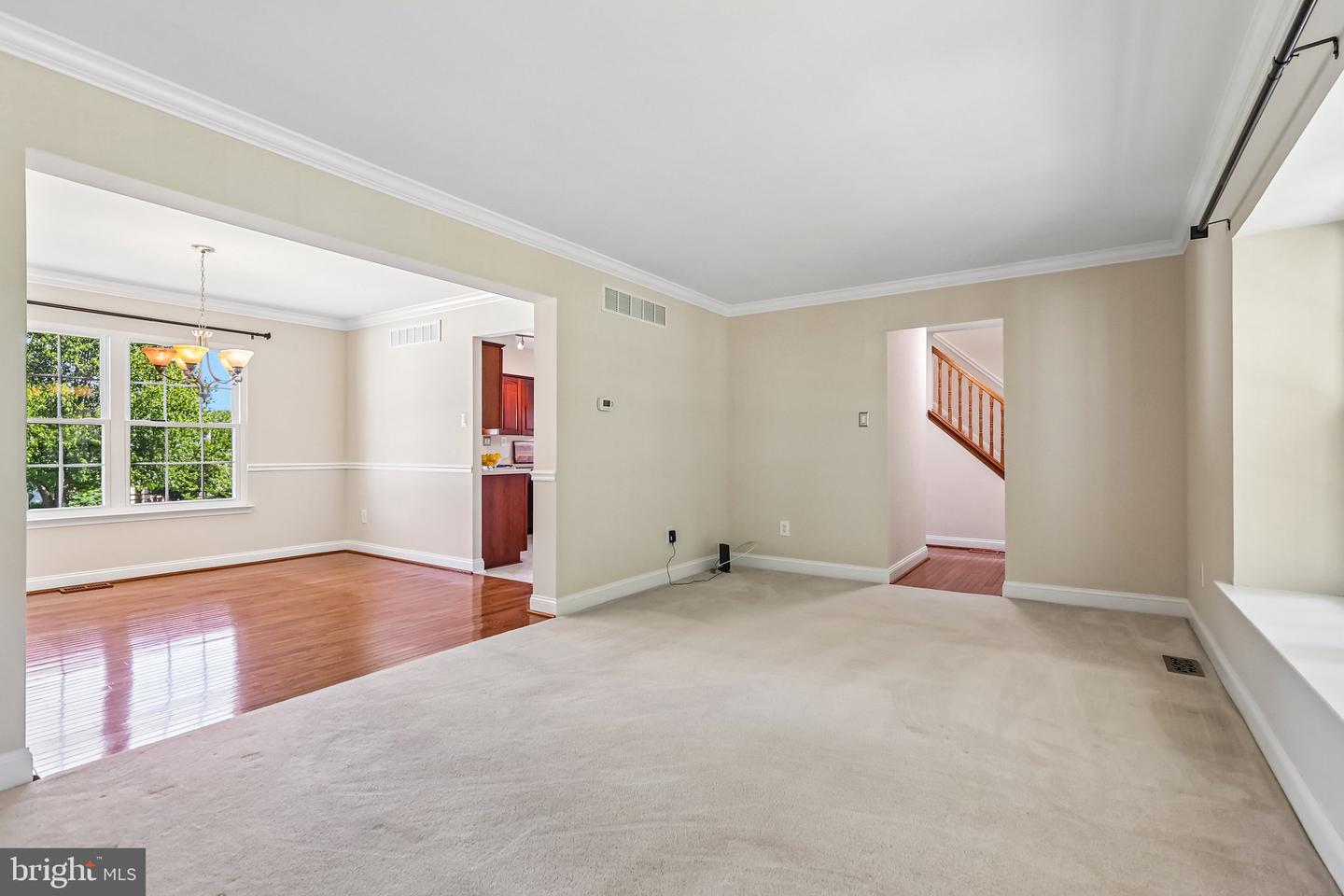 233 Bellows Way Property Photo 11