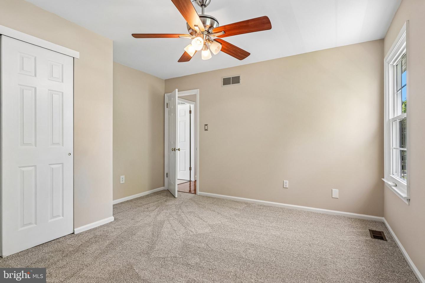 233 Bellows Way Property Photo 18
