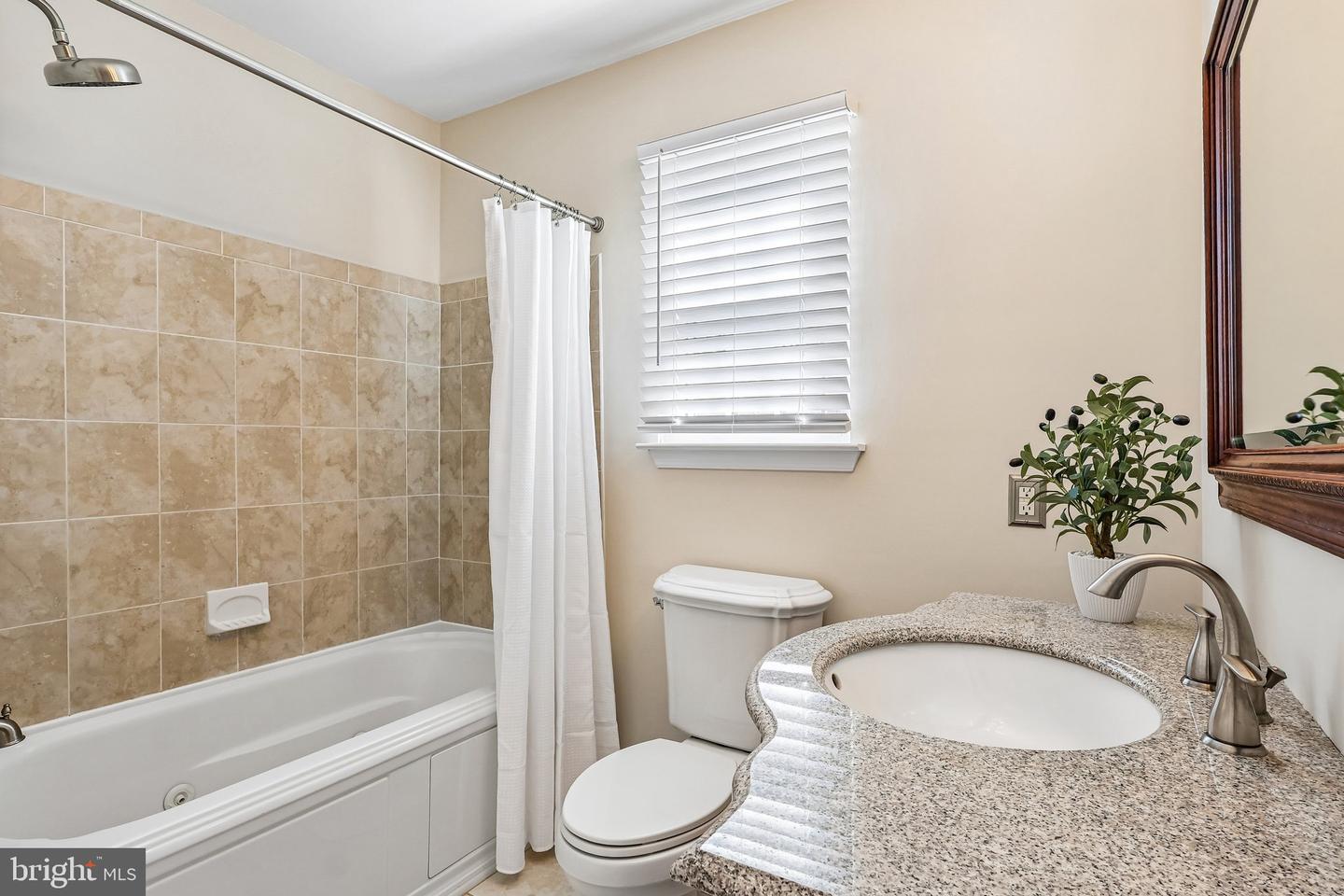 233 Bellows Way Property Photo 24