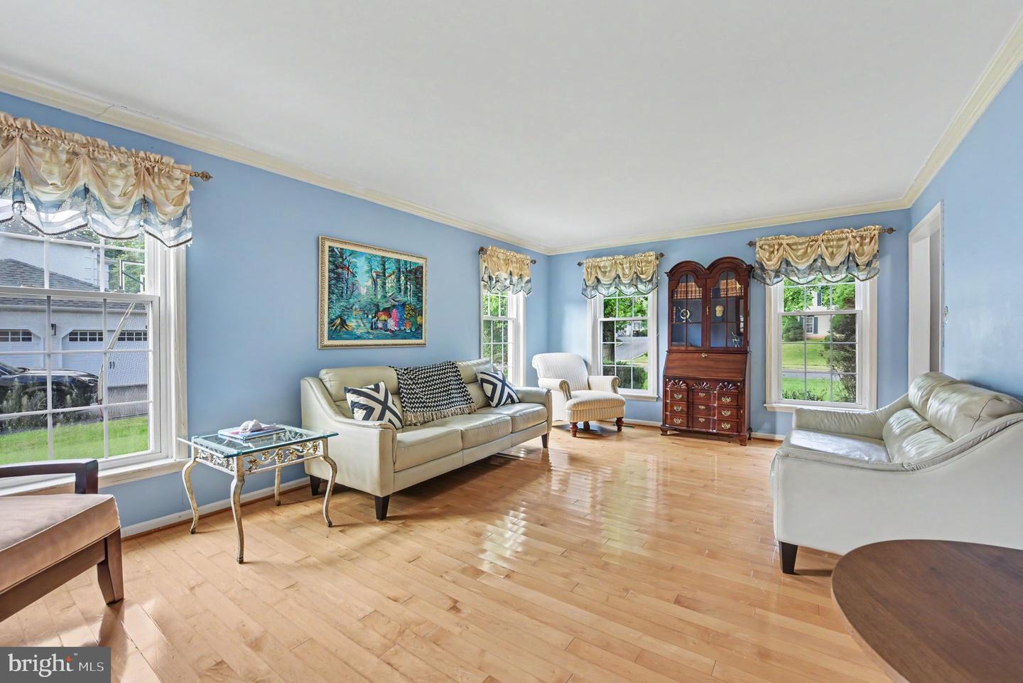 1870 Meredith Ln Property Photo 11