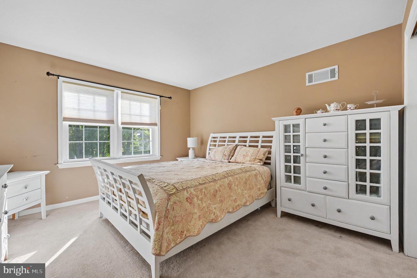 1870 Meredith Ln Property Photo 23